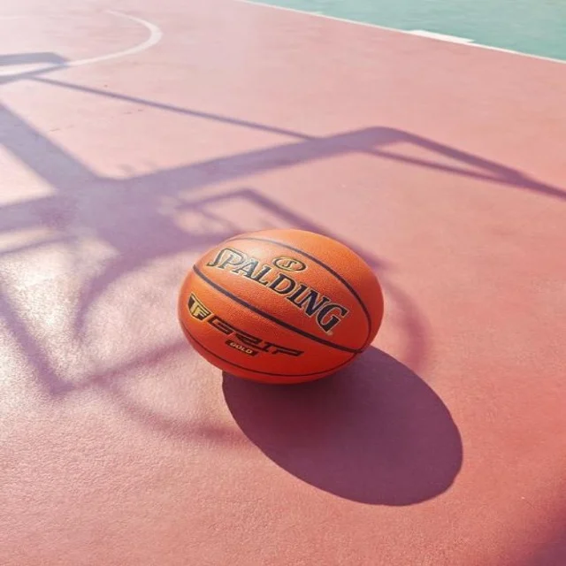 胡明轩亚洲杯后加练投射广东后场竞争再度升温